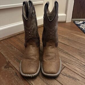 Kids Old West Boots size 11.5- great condition